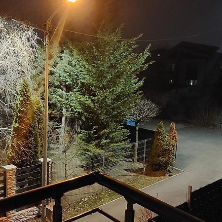 Cosy Apartment Otopeni Exterior foto
