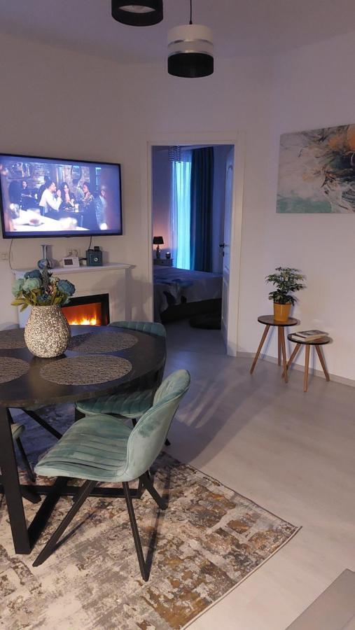 Cosy Apartment Otopeni Exterior foto